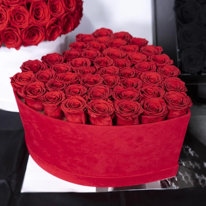 Luxury Large Heart Suede Flower Box Red Real Natural Everlasting Floral Preserved Roses for Valentine Gifts