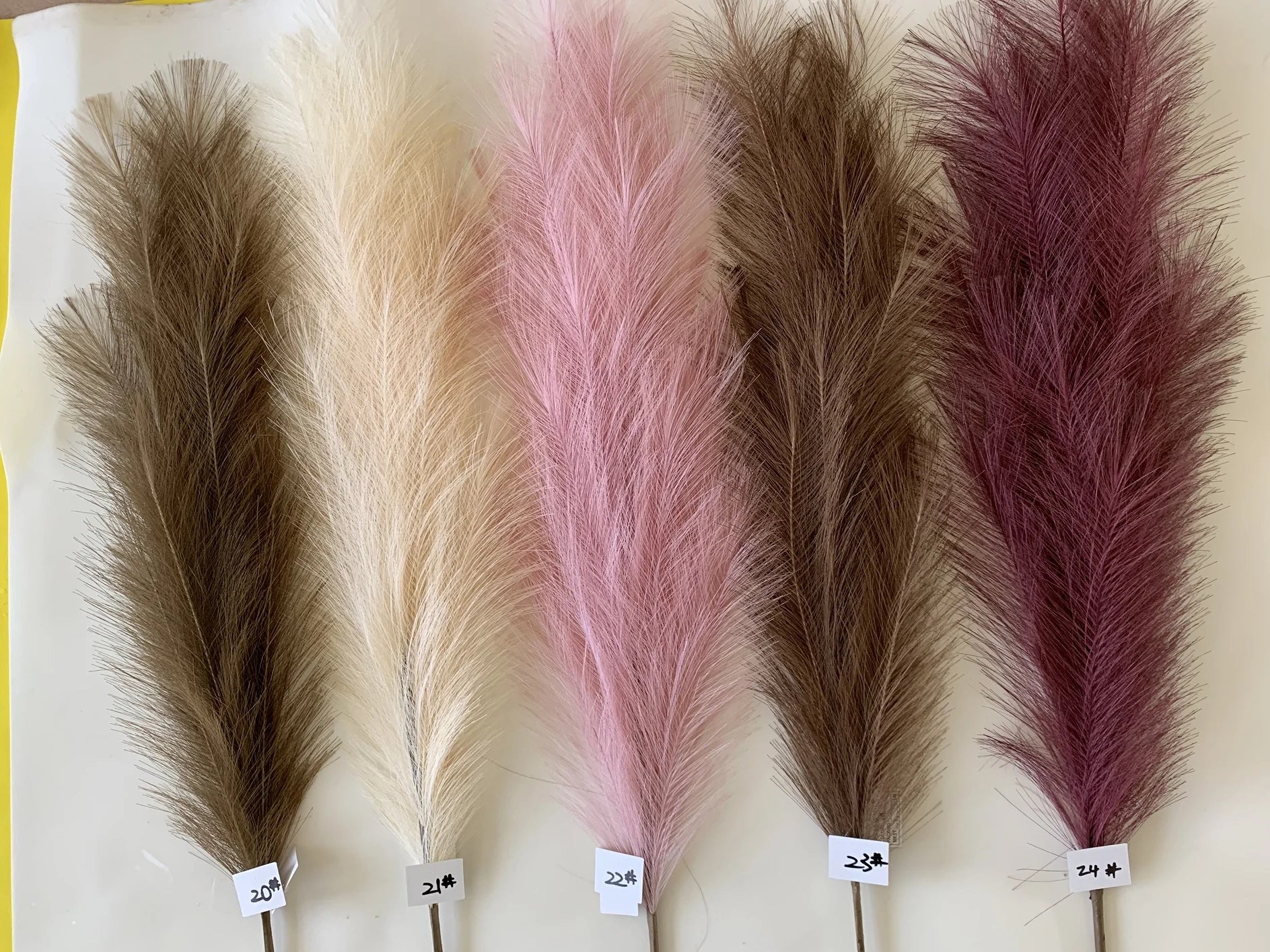 Artificial Dried Feather Wedding Decorative Flowers  Fluffy Faux Pampas Grass Artificial