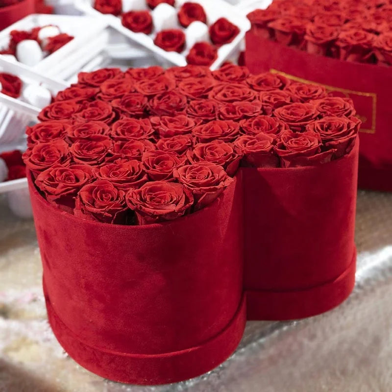 Luxury Large Heart Suede Flower Box Red Real Natural Everlasting Floral Preserved Roses for Valentine Gifts