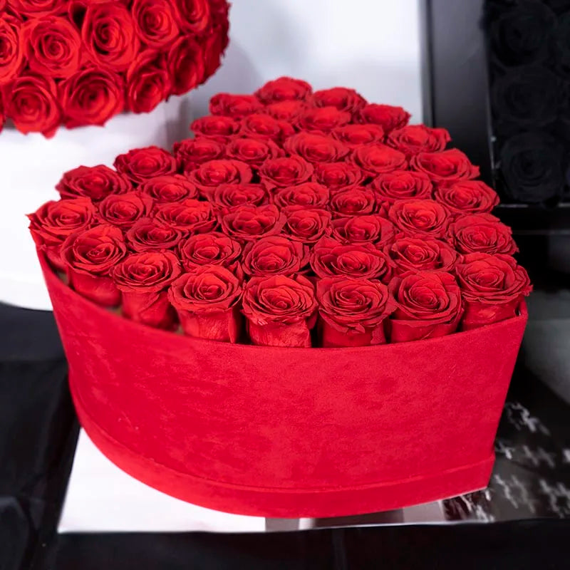 Luxury Large Heart Suede Flower Box Red Real Natural Everlasting Floral Preserved Roses for Valentine Gifts